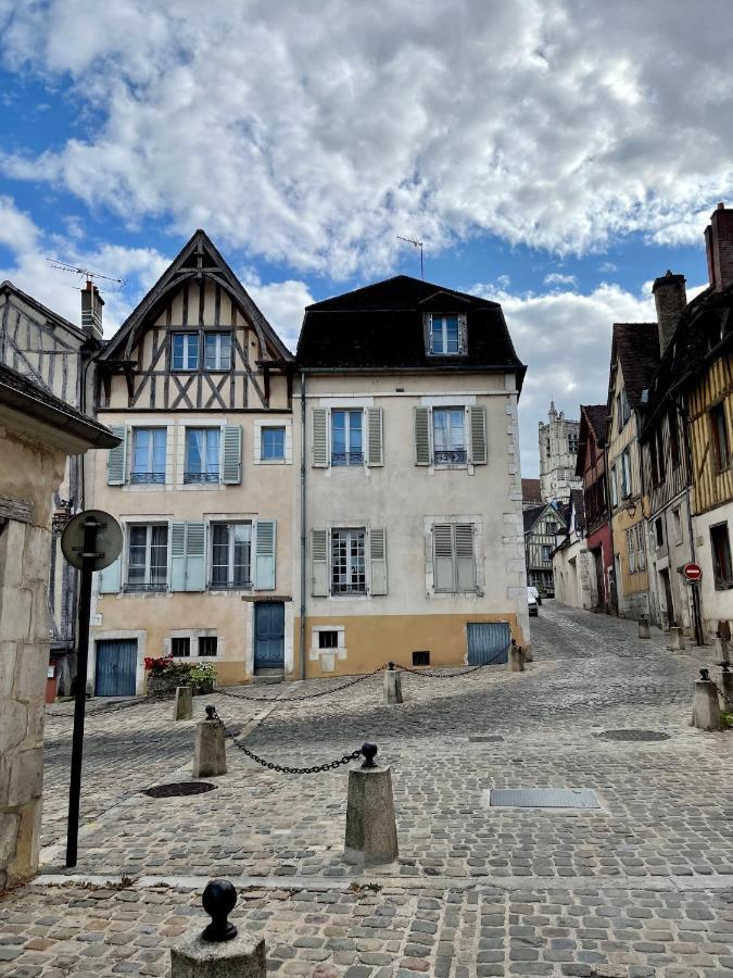 Appartement Le Coche D'Eau Auxerre Les Quais Εξωτερικό φωτογραφία